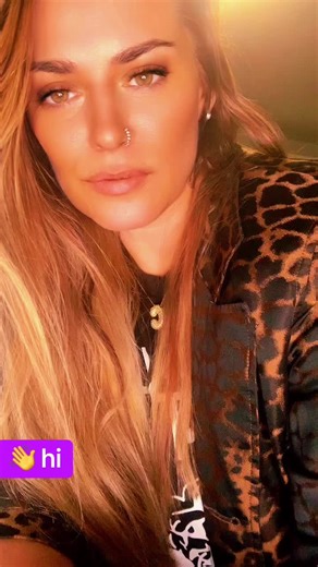 itsmecrys (@queen_crys)’s videos with original sound - itsmecrys