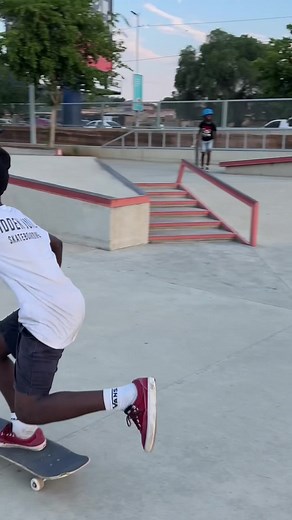 We Skate: Thrilling Skateboarding in Soweto