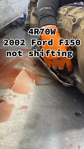 Inside a 4R70W — where the magic (and problems) happen 🙄🛻🤘 #ford #truck #f150 #problems #asmr #satisfying #dirty #shift #mess #diy | Transmission Mafia