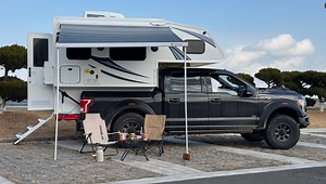 [Hot Item] Slide in Pickup Camper Light Pick up Camper Hard Top Camper