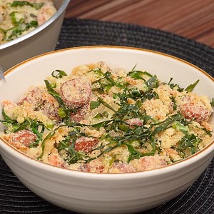 16K views · 127 reactions | Farofa de col rizada con salchicha es deliciosa y muy fácil de hacer, ¡tienes que probar esta receta! | Teste Recetas España | Facebook