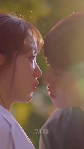 05 on Instagram: "來 Drama:Dr romantic 2 Credit to jcwook 픱픞픤픰 ( ˘ ³˘)♥ #cute #kdrama #kdramas #aesthetic #glowup #koreandramas #cdrama #chinesedrama #kholic #adorable #kdramalover #ahnhyoseop #abyss #thirtybutseventeen #leesungkyung #drromantic2 #weightliftingfairykimbokjoo #kdramakiss"