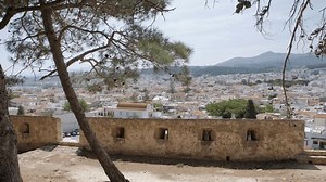 「Fortezza Castle Wall Rethymnon Old Town」の動画素材（ロイヤリティフリー）1024874591 | Shutterstock