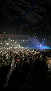 Hezký večer přejeme z koncertu Pentatonix. 🫶🏻 | Honza Musil