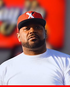 2.4K views · 30 reactions | ☕️ YEE TEA| "Forbes" 30 Under 30: Ice Spice, Latto and Druski make the list + Ghostface Killah announces new memoir, 'Rise Of A Killah' + André 3000 On Billboard Hot 100 | Angela Yee | Facebook