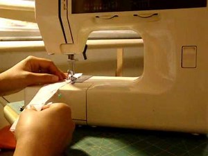 Sewing Lessons: Beginner Project- Eye Pillow (Part 2)