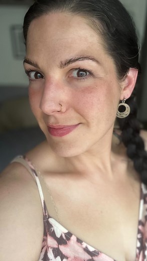 Intra-Oral massage effective manual technique that works on muscles inside the mouth. This technique can be intense, but it is not necessarily painful. This type of massage is incorporated in the Skin Gym Facial protocol that I developed. This facial not only instantly uplifts sagging skin & soften wrinkles, but also builds internal collagen over the next 4-6wks! For long lasting results! It’s best done in. Series of 5 for maximum results. #Pennsylvaniablogger #pennsylvaniamodel #harrisburgpa #c