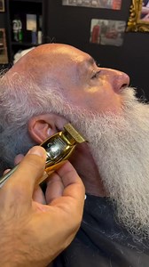 72K views · 825 reactions | #beard #bearded #beardstyle #barber #beards #barbershop #gay #beardgang #beardlife #bear #beardsofinstagram #haircut #instagay #barberlife #barba #beardedmen #hair #fade #style #instagood #beardlove #love #hairstyle #menshair #barbershopconnect #barbers #men #fashion #beardoil #beardman | white sh beard | Facebook