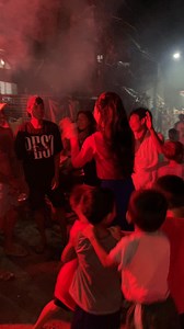 75K views · 1.5K reactions | Alwa-alwang pakulu ing lalapag da reng residenti ning Barangay San Jose, nung deng aliwa bulaklak, banner at lobo, deng kaynakan naman pa-ilaw ing karelang ganap. | Dwalfm Concepcion | Facebook