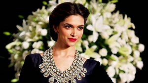 Deepika Padukone to shoot for special number in Sushant-Kriti's Raabta | Deepika Padukone to shoot for special number in Sushant-Kriti's Raabta