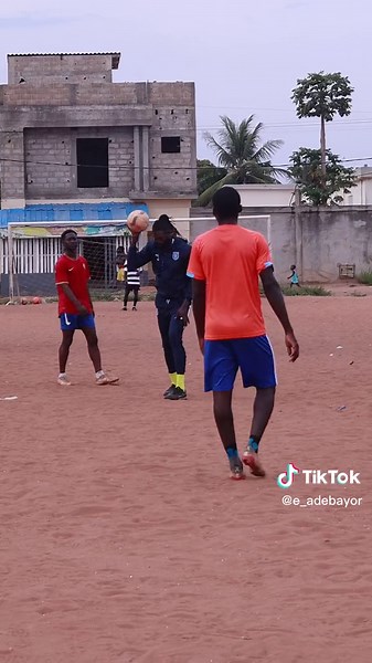 There’s always room for growth if you put your mind to it. It takes discipline and focus. I pray for the new generation to have these principles in mind and they’ll reach new heights. #SEA #footballtiktok #trainingday