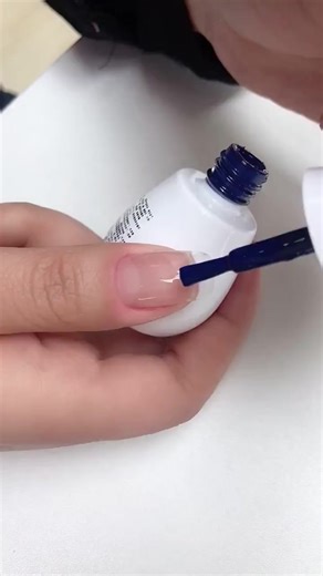 Blue pen nail polish #bluenails #bluenailpolish #nailartist | 𝙏𝙖𝙩𝙩𝙤𝙤𝙨