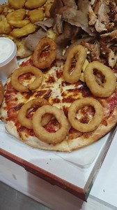 4.6K views · 72 reactions | 15" CHIP INN SNACK ATTACK 10" Margherita 10" Garlic bread and cheese 2x cheeseburgers Chips and cheese Doner kebab meat Chicken kebab meat Onion rings Chicken nuggets Battered sausage bites 2x dips £23.00 Available for collection and delivery Call us on 01623554853 Order online chipinnonline.com or the foodhub and dineorder app | Chip Inn | Facebook