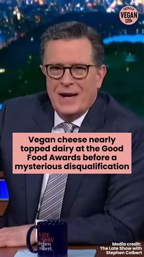 A promising vegan blue cheese by @climax.foods was sailing through to victory at the Good Food Awards, outperforming its dairy competitors, only to be mysteriously disqualified at the last minute! Despite passing all initial qualifications and charming the taste buds of many, it was removed due to a “complaint” about one of its ingredients. As reported by the Washington Post, the Good Food Awards announced their initial set of finalists in January, with Climax Foods earning a spot for its signat