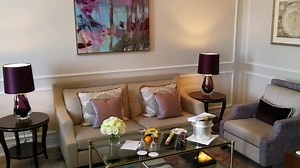 Luxurious newly renovated Lake Suite at Fairmont Hamburg (Vier Jahreszeiten) #Fairmont #Hamburg #Germany #FairmontHamburg #HamburgVierJahreszeiten #LuxuryHotel #Luxury #Hotel #newlyrenovated #Travel #Lifestyle #Alster #Stunning #Lake #LakeView #Suite Restaurant Haerlin im Fairmont Hotel Vier Jahreszeiten Hamburg Hotel vier jahreszeiten Hamburg Fairmont Hotels & Resorts @Fairmont Hotel Vier Jahreszeiten | Cpp-Luxury.com