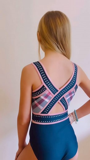 #fbreels #fbreelsfypシ゚viral #virals #fbreelsvideo #fypシ゚ #foryoupageシ #foryoureels #reelsinstagram #fyp #foryoupage #foryou #foryoureels #asmr | Hooded Gymnast