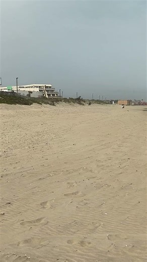 La Cap d'Agde. Plage Naturiste en avril