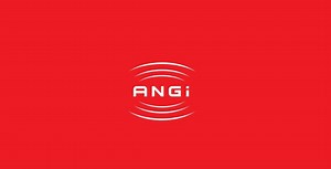 【助けを呼ぶヘルメットANGi】 ANGiは長年に渡る研究開発の成果であり、あるトレーニングライド中に発生した事故が、ANGi誕生のきっかけとなりました。一人のライダーが事故による怪我で病院に送られたのですが、仲間が彼に「もっと安全にライドするにはどうしたら良いだろう」と尋ねると、ある答えが返ってきました。 それこそが、ANGiなのです。 https://www.specialized.com/jp/ja/angi 大切な人へANGi搭載のヘルメットをプレゼントしよう！ http://www.specialized-onlinestore.jp/contents/blog/detail/453 Get the Ride App on iOS: http://bit.ly/ios-ride-app | or Google Play: http://bit.ly/gplay-ride-app | Specialized Bicycles