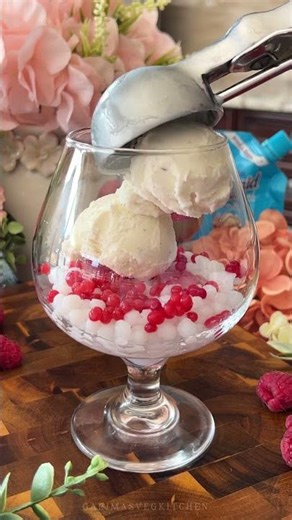 Raspberry Cream Pearl - Sweet & Creamy Treat!