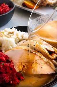 This Turkey gravy can be described as gravy for dummies. No really, its totally foolproof. I mean, look at all of that butter it just screams delicious! (it helps that it's flavored with all the seasonings of a fan-flipping-tastic turkey!) Full Recipe Here: https://www.westviamidwest.com/slow-cooker-turkey-breast/ | West Via Midwest