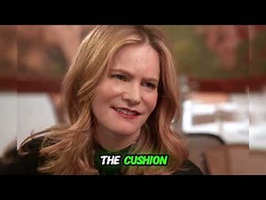 Jennifer Jason Leigh Goes Bare—Pictures Don’t Lie!