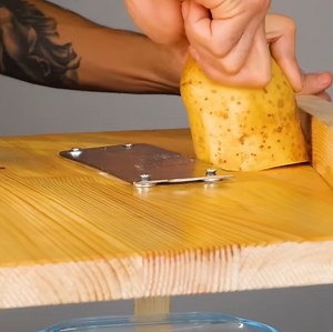 168K views · 260 reactions | DIY vegetable slicers that you can repeat! | 5-Minute Crafts Play | Facebook