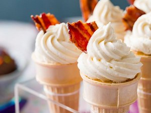 Maple Bacon Ice Cream Cone Cupcakes