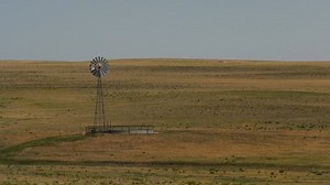 Grass Lands Working Windmill Pumping Water Stock Footage Video (100% Royalty-free) 1034779283 | Shutterstock