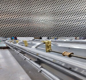 [Hot Item] Suction Pick up Roll for Paper Machine