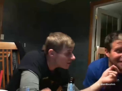 RT @str8brolhhh: Drunk straight friends 😈4,500+ clips available on telegram channel now and more post coming to upload! Join the channe…