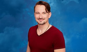 ‘The Bachelor’ Spoilers: Evan Bass Reveals He Will Stay Off Social Media Following Split From Carly Waddell - Daily Soap Dish