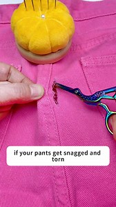 Stitch up the pant hole precisely, weave threads to blend with the fabric, secure the stitched edge—seamless repaired jeans ✂️ $6.99 free shipping! #LargeEyeNeedle#SewingHacks #tiktokshop #fyp | Stardust by Allie