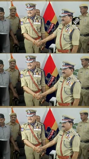 IPS Anjani Kumar takes charge as the new DGP of Telangana #Telangana #IPS #Anjani Kumar | Asian News International (ANI)