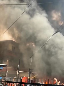 प्रधानमन्त्री केपी शर्मा वलीको निवास बालकोटमा प्रदर्शनकारीले लगाए आगो | Nepal Show