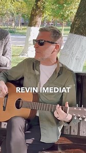 Mai stai un pic 😁 | The Mono Jacks