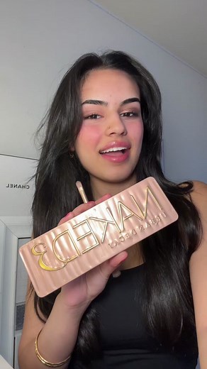 Beginners Guide To Makeup on TikTok