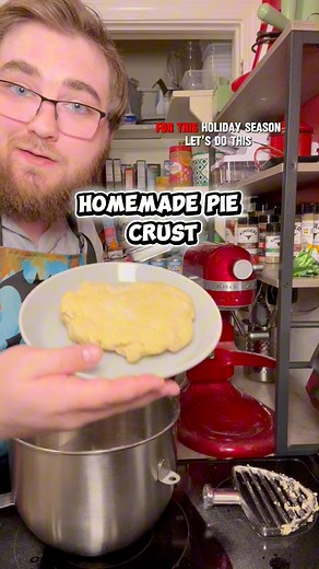 Here’s how to make a homemade Pie Crust! The kitchen aid Mixer attachment, made it so much easier than making the pie crust by hand! #Piecrust #PiecrustRecipe #HomemadePieCrust #Pie | Amateur Chef