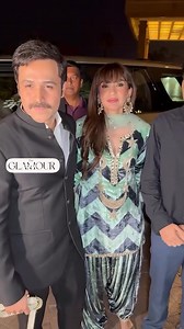 Wedding season isn't over yet, folks! Emraan Hashmi, along with his wife Parveen Shahani and son Ayaan, arrives for a wedding party. #trending #trendingreels #bollywoodstars #Bollywood #celebstyle #theglamorholic | TheGlamorholic