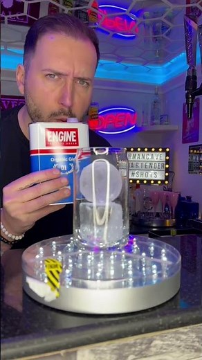 Engine Fuel Organic Gin with Mexican lime soda 🛢️ #engineoilgin #engineoil #gasolina #enginefuelgin