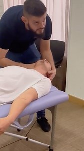 CERVICAL CLOSING HVLA by Adnan Kojić PT . . Follow: @adnan_kojic Follow: @ithrust_training . . #osteopathy #osteopathie #osteopatia #chiropractic #chiropractor #quiromasaje #quiropractica #manualtherapy #мануальнаятерапия #physiotherapist #kinesitherapie #طبيب #adjustment #asmrvids #ithrust #adnankojic | Adnan Kojić