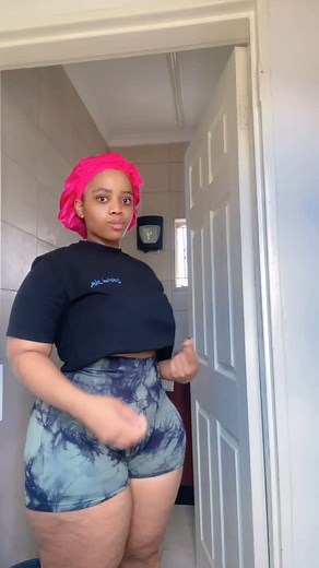 Finest In The Room🔥 on Instagram: "Thick and Curvy ❤️ Model : @ KennyKenny10 on TikTok . . . . . #beautiful #blackbeauty #southafricanwomen #thickwomen #thickandcurvy #summer"