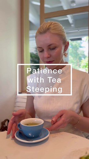 🔔 Embrace the Art of Patience with Tea Steeping. Let's unravel another element of tea etiquette today - steeping a teabag. The secret is simple - patience is key.When tea is served with a teabag, resist the urge to bob it up and down in your cup. This action can make the tea steep unevenly, disrupting the infusion process and affecting the flavor profile of your tea.Instead, gently place the teabag in the hot water and give it time. Allow the water to extract the flavors from the tea leaves in 