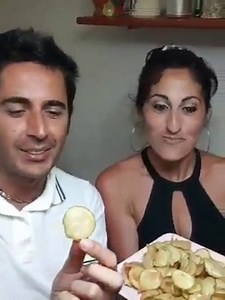 45K views · 2.1K reactions | Zucchine fritte in pastella  Facili e gustose come le patatine fritte | DovealSud | Facebook