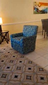 Silver Lake Resort. Kissimmee. 1 bedroom Royale. 1 bed, 2 sleeper sofas, bathrooms, sleeps 6.