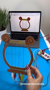DIY “Paper harp” interactive craft. Easy and fun MakeyMakey project for beginners. You will need: - Conductive thread - Conductive copper tape - MakeyMakey controller - Paper - Markers Warning: this project should be done under adult supervision. ©️ @Moonshotkidz – All rights reserved. Reproduction, distribution, or use of this artwork and video without permission is prohibited. For licensing inquiries, contact Moonshotkidz@gmail.com | Moonshotkidz