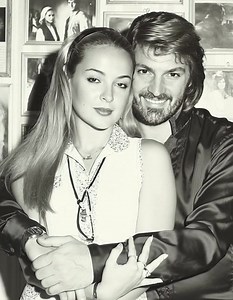 65K views · 387 reactions | Ea i-a fost amanta lui Florin Piersic timp de 9 ani - VEZI IN PRIMUL COMENTARIU  | Curiozitatiile lumii | Facebook