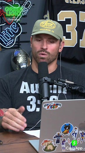 13 reactions | Aaron Rodgers' cadence is a WEAPON #Jets | Green Light with Chris Long | Facebook