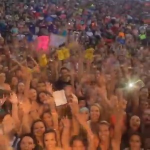 60K views · 2.5K reactions | Holy COW, Atchison! #LakeFest went off!! #IAMINVINCIBLE because of you guys!! | Cassadee Pope | Facebook