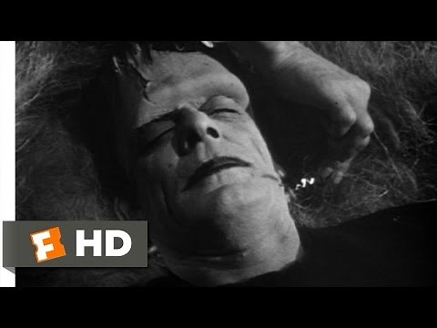 Dracula Wakes Frankenstein Scene (4/11) Abbott and Costello Meet Frankenstein Movie (1948) - HD