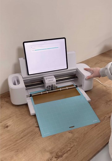 Affordable Cricut Alternative Review: LOKLiK Vinyl Cutter